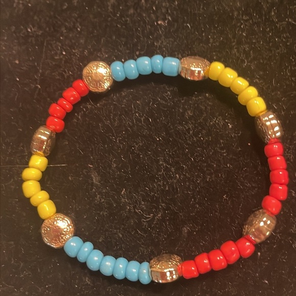 7” red yellow blue gold seed bead stretch bracelet w/42 beads - Picture 2 of 9
